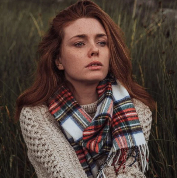 549-john-hanly-LAMBSWOOL-scarf1